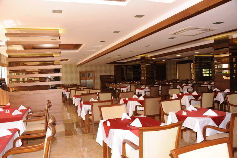 Fame Residence Goynuk Göynük Restoran gambar